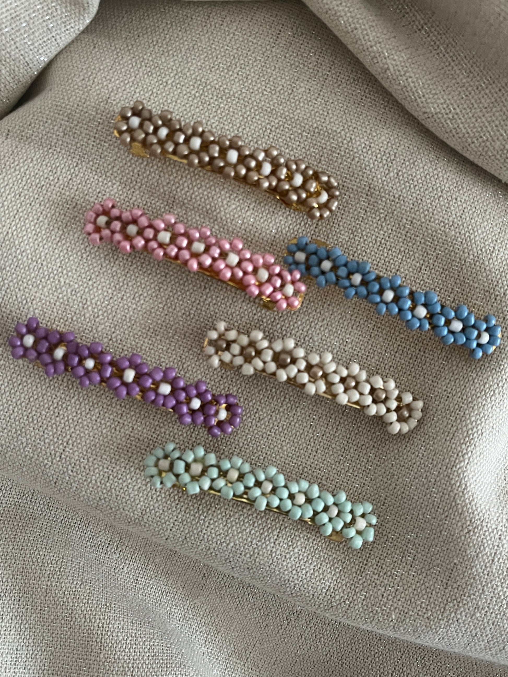 barrette perles cheveux