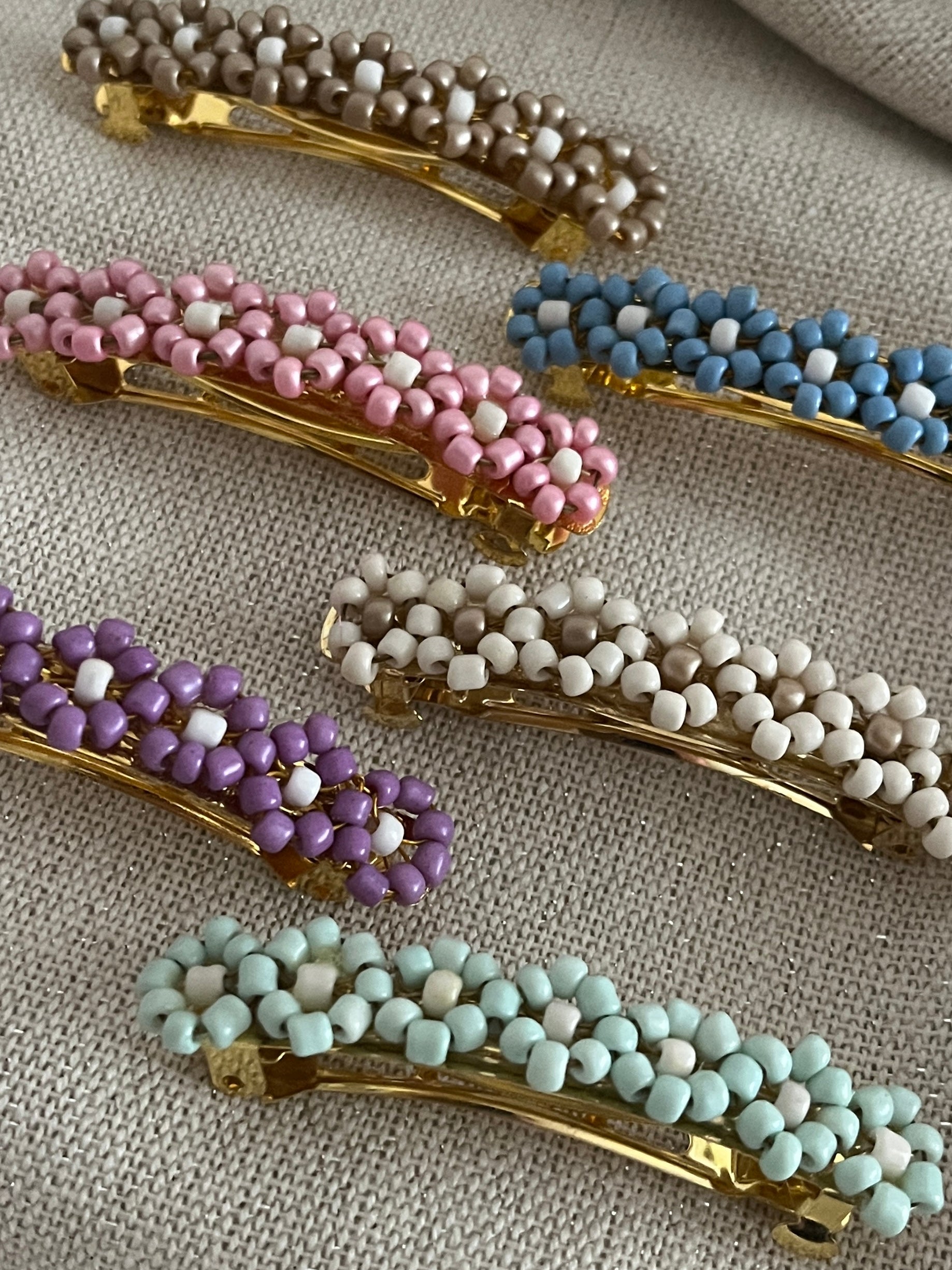 barrette perles fleur