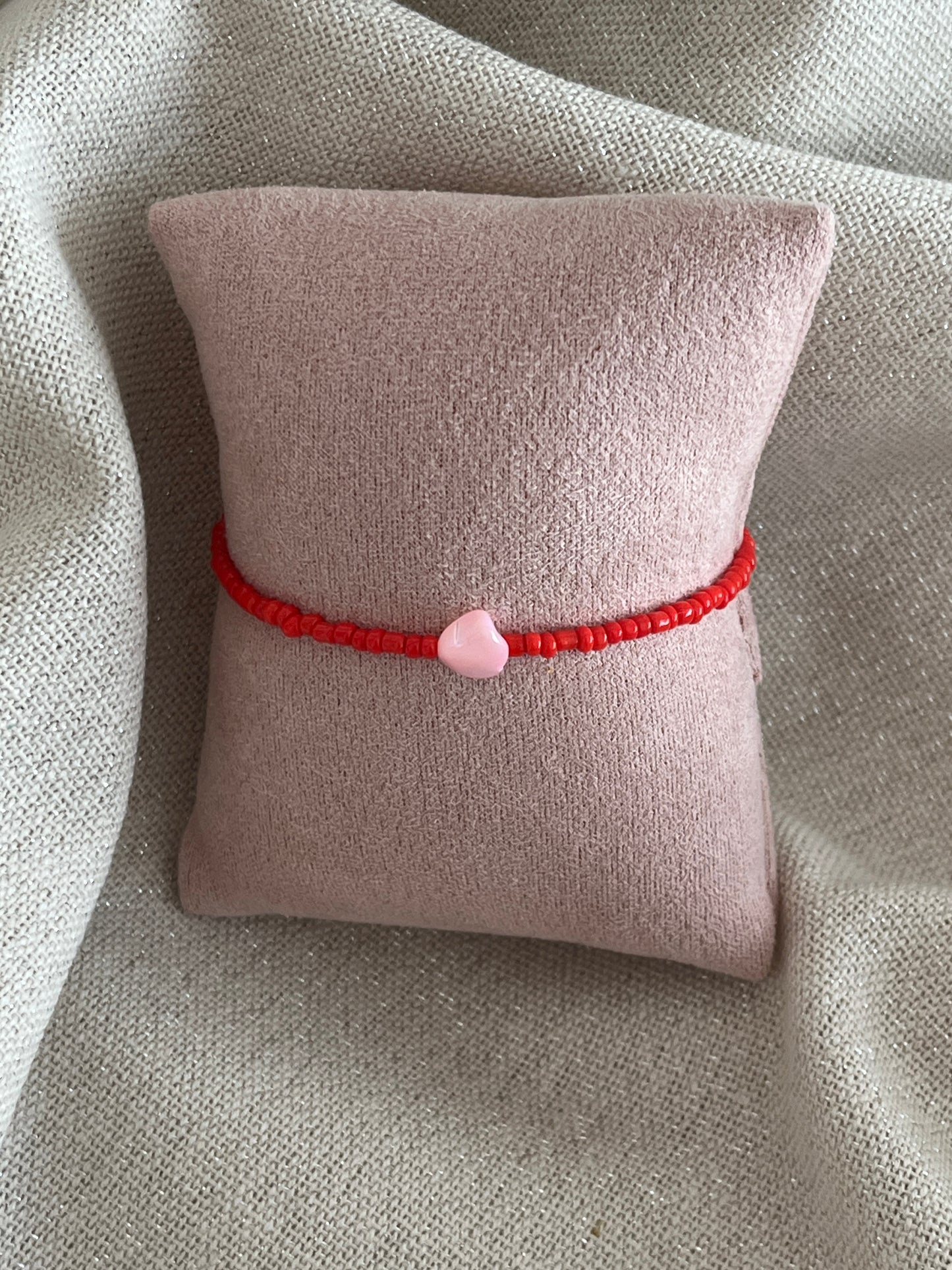 bracelet rouge perles tendance