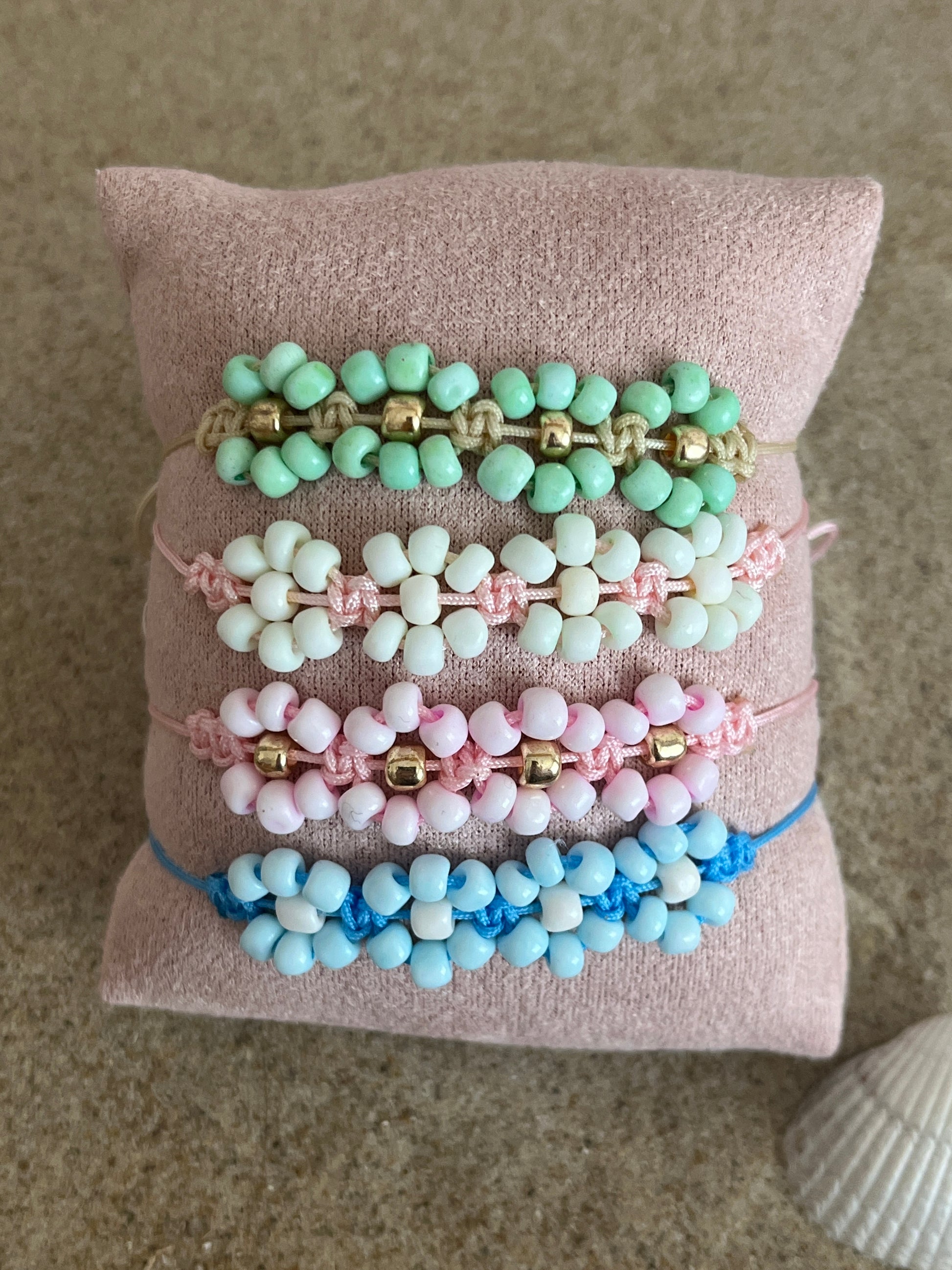 bracelets perles fleurs