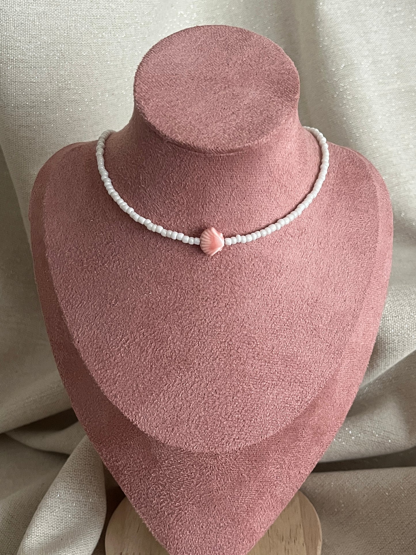 collier coquillage blanc perles