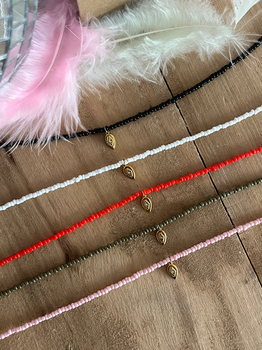 collier minimaliste perles