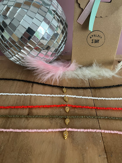 collier perles fines minimaliste
