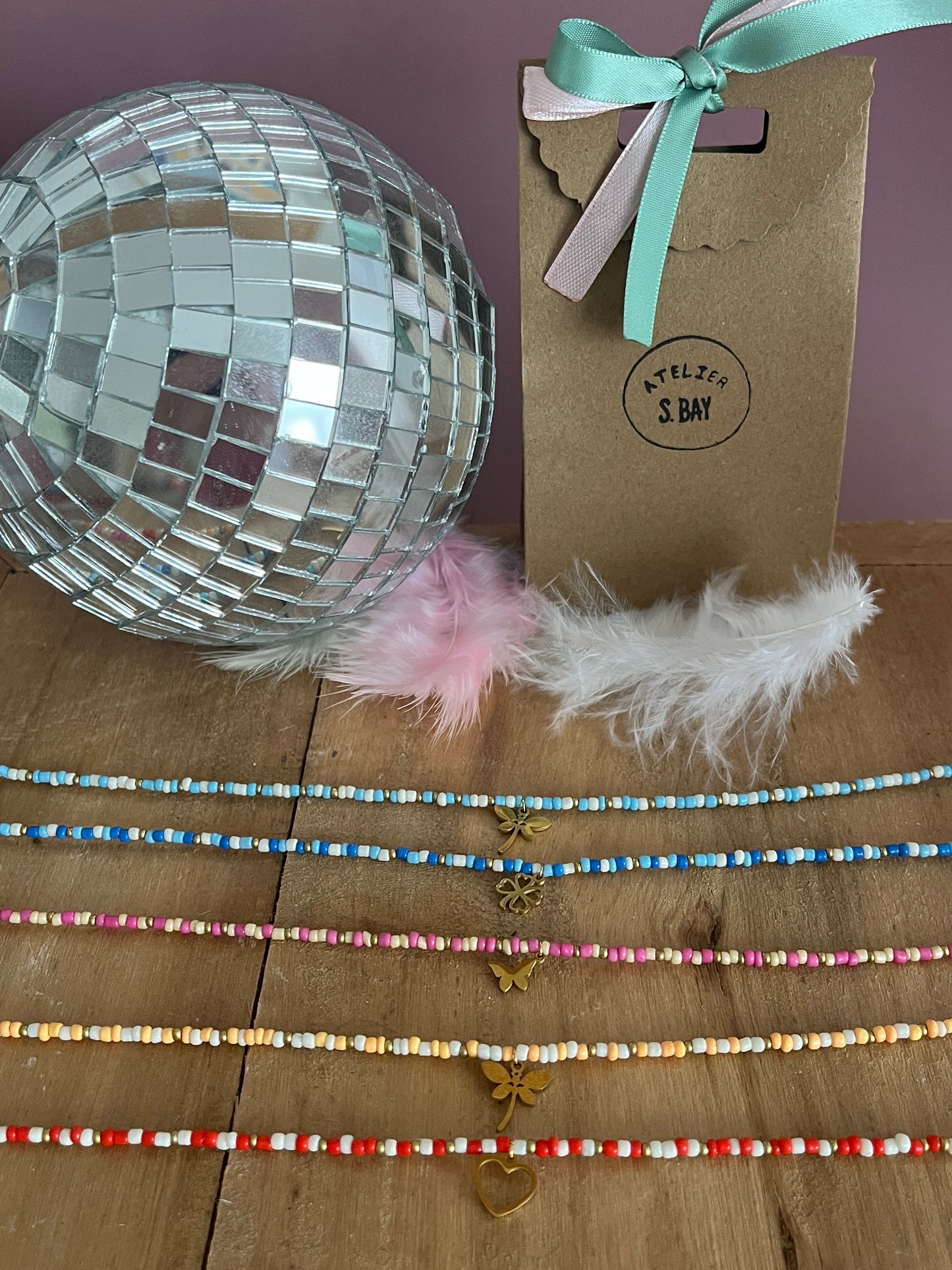 Mimi | Collier en perles avec une breloque