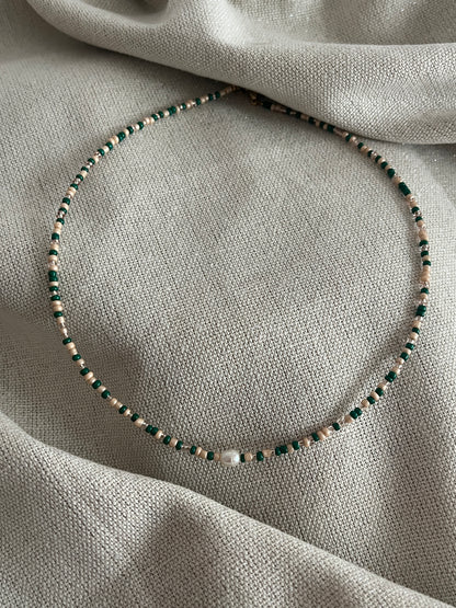 collier perles vert 