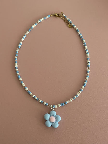 collier bleu fleur