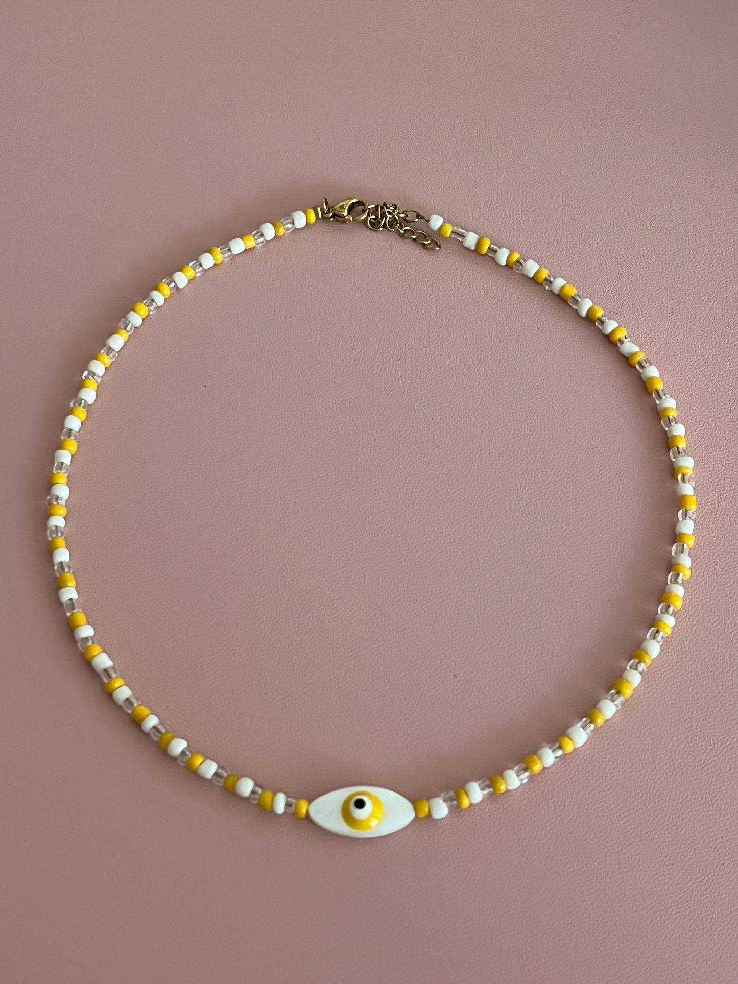 Emma | Collier en perles avec un oeil