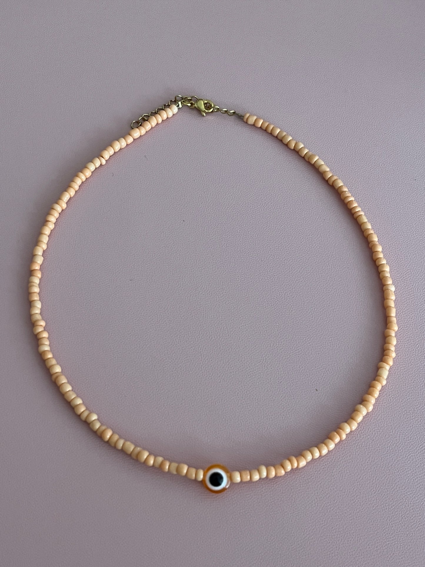 Emma | Collier en perles avec un oeil