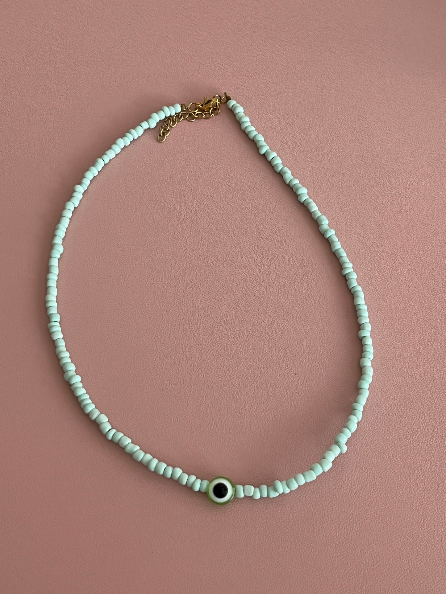 Emma | Collier en perles avec un oeil