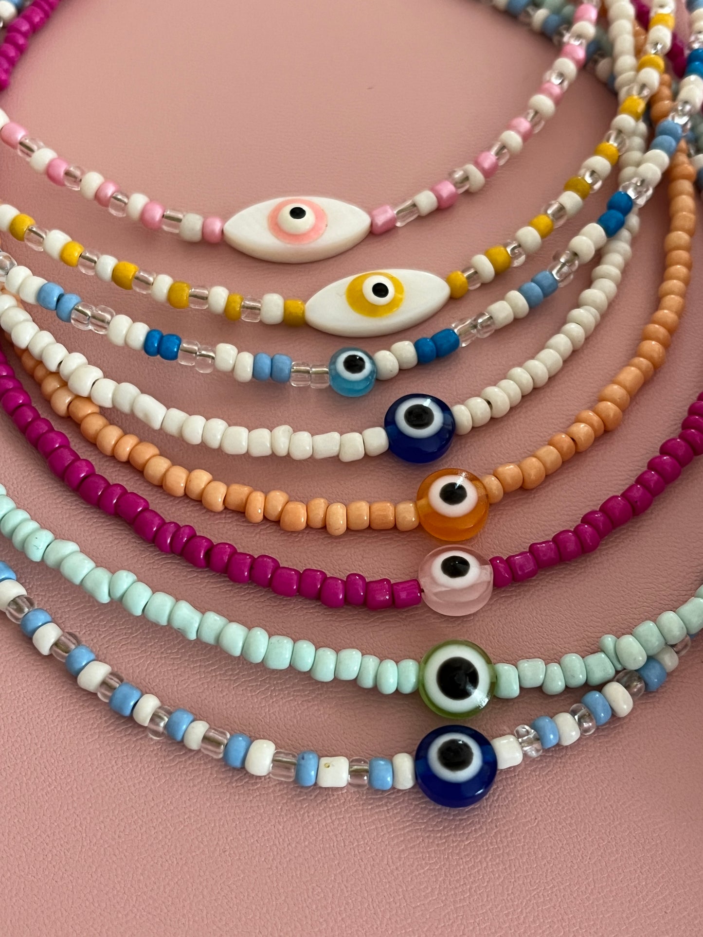 Emma | Collier en perles avec un oeil