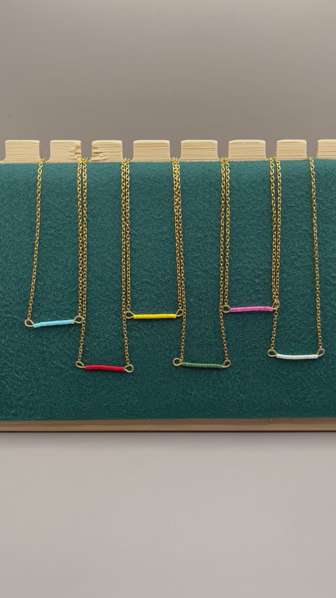 collier acier inoxydable et perles