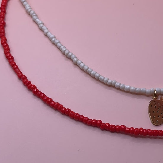 collier fraise perles