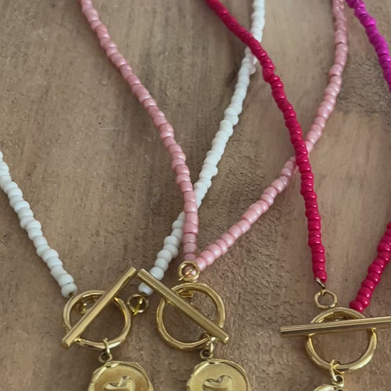 collier en perles coeur